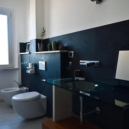 A40 - Ancona, Elegante Bilocale In Centro Con Vista Mozzafiato! アパート